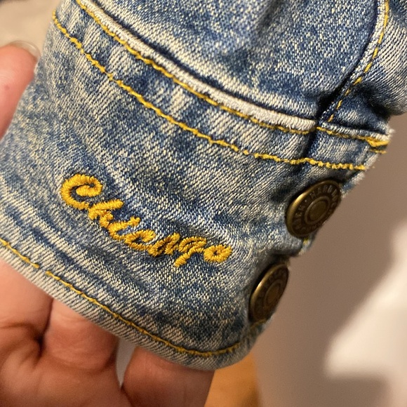 Vintage Hard Rock Cafe Women’s Denim Jacket. Size S. - Picture 3 of 7